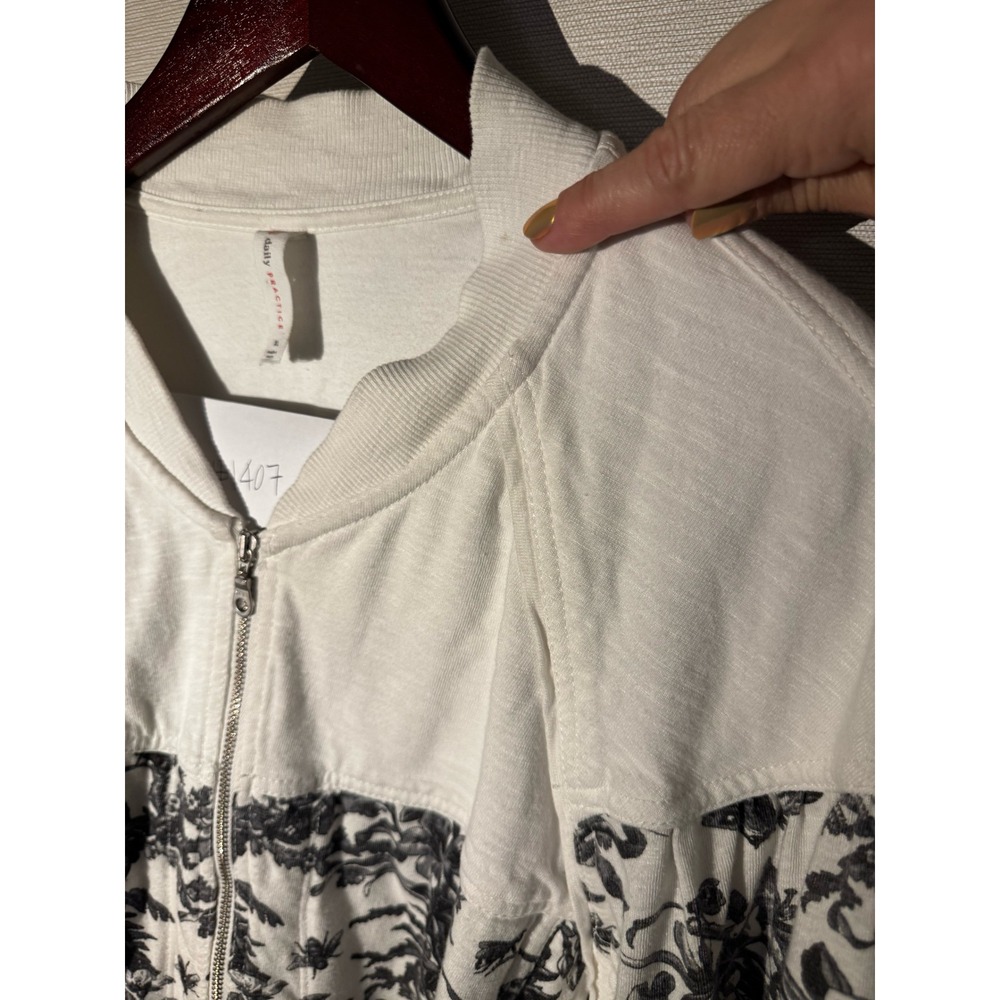 Daily‎ Practice Anthropologie Floral Print Bomber Jacket Cropped Women's XL - Picture 6 of 15